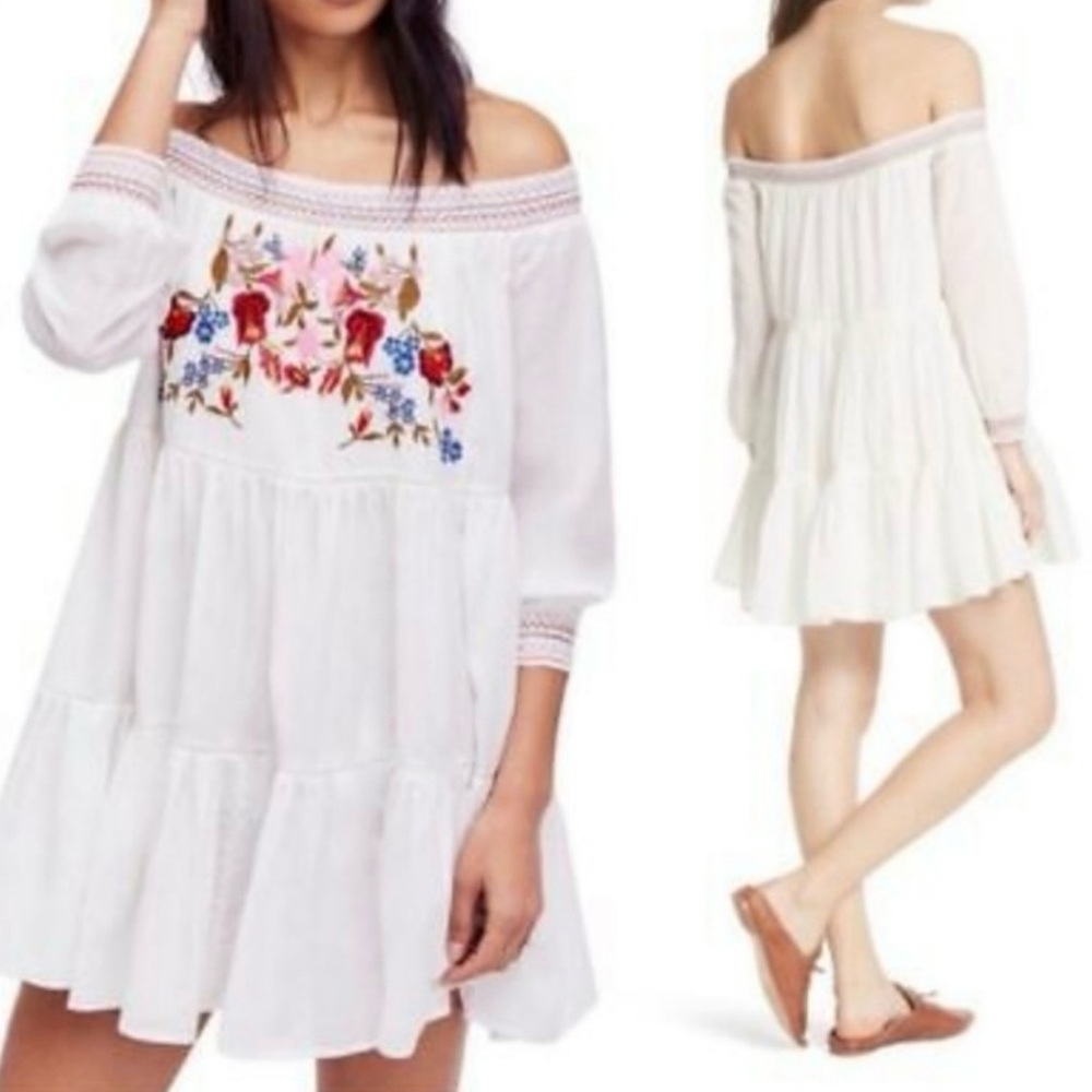 Free People Sunbeams white Embroidered Mini Dress size Medium - Picture 2 of 8